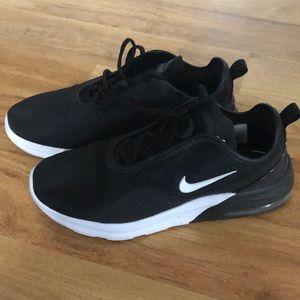 Nike AIR Women’s 10
